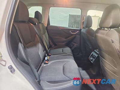 Zdjęcie 11 z 13 samochodu: 2021 SUBARU FORESTER PREMIUM VIN:JF2SKAJC2MH589000 - miniatura