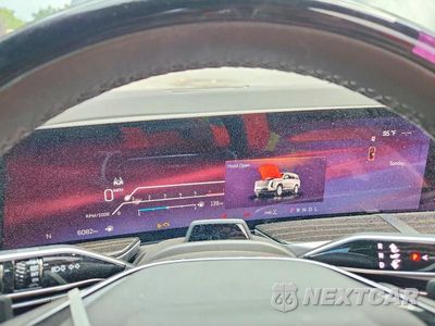 Zdjęcie 9 z 13 samochodu: 2026 CADILLAC ESCALADE LUXURY VIN:1GYS9CKL2TR291019 - miniatura