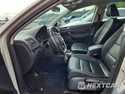 Zdjęcie 7 z 12 samochodu: 2010 VOLKSWAGEN JETTA SE VIN:3VWRZ7AJ9AM042255 - miniatura