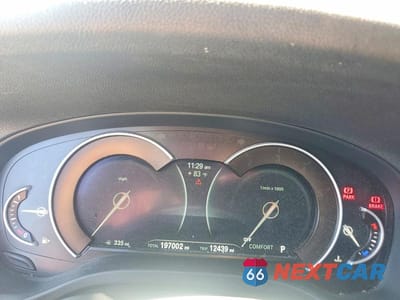 Zdjęcie 9 z 12 samochodu: 2019 BMW X3 SDRIVE30I VIN:5UXTR7C52KLR52257 - miniatura