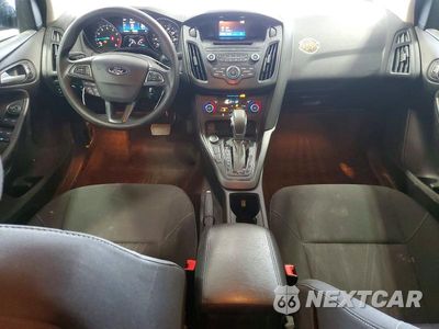 Zdjęcie 8 z 12 samochodu: 2017 FORD FOCUS SE VIN:1FADP3FE7HL303603 - miniatura