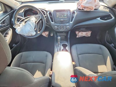 Zdjęcie 8 z 12 samochodu: 2016 CHEVROLET MALIBU LS VIN:1G1ZB5ST4GF285517 - miniatura