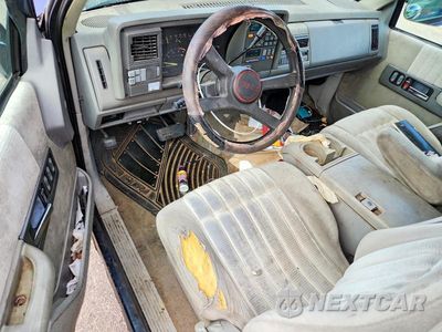 Zdjęcie 8 z 12 samochodu: 1994 GMC SIERRA C1500 VIN:2GTEC19K2R1525571 - miniatura