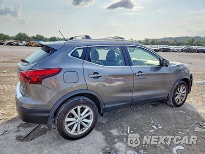 Piąte zdjęcie samochodu w środku: 2018 NISSAN ROGUE SPORT SV VIN:JN1BJ1CR3JW207649 - miniatura