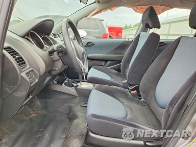Zdjęcie 7 z 12 samochodu: 2008 HONDA FIT VIN:JHMGD38498S037896 - miniatura