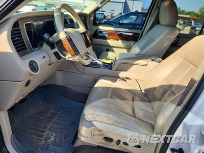 Zdjęcie 7 z 13 samochodu: 2013 LINCOLN NAVIGATOR VIN:5LMJJ2H5XDEL04306 - miniatura
