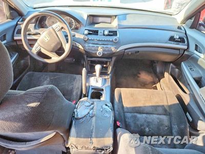 Zdjęcie 8 z 12 samochodu: 2009 HONDA ACCORD EX VIN:1HGCP26749A143065 - miniatura