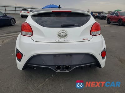Zdjęcie 6 z 12 samochodu: 2015 HYUNDAI VELOSTER TURBO VIN:KMHTC6AE6FU243231 - miniatura