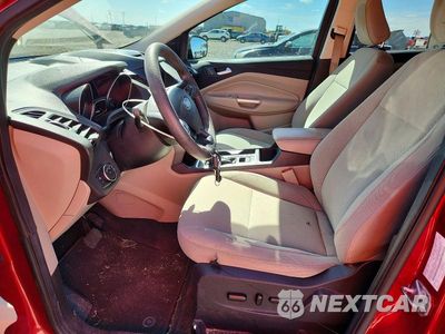 Zdjęcie 7 z 13 samochodu: 2018 FORD ESCAPE SE VIN:1FMCU9GD7JUA99324 - miniatura