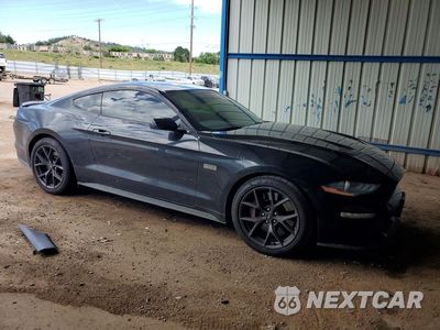 Czwarte zdjęcie samochodu z boku: 2023 FORD MUSTANG VIN:1FA6P8TD9P5103570 - miniatura