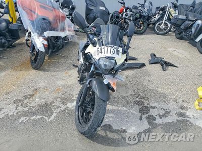 Drugie zdjęcie samochodu z przodu: 2018 SUZUKI GSX250R VIN:LC6DN11A0J1100672 - miniatura