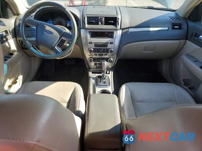 Zdjęcie 8 z 12 samochodu: 2010 FORD FUSION HYBRID VIN:3FADP0L38AR400625 - miniatura