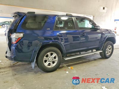 Trzecie zdjęcie samochodu z tyłu: 2020 TOYOTA 4RUNNER SR5 PREMIUM VIN:JTEBU5JR6L5827544 - miniatura
