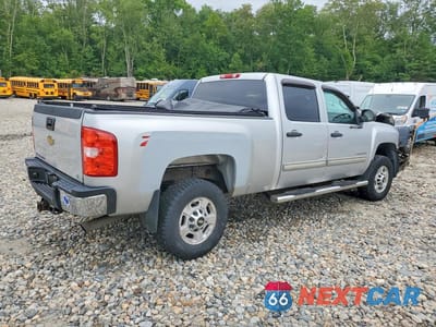 Trzecie zdjęcie samochodu z tyłu: 2011 CHEVROLET SILVERADO K2500 HEAVY DUTY LT VIN:1GC1KXCG0BF187773 - miniatura