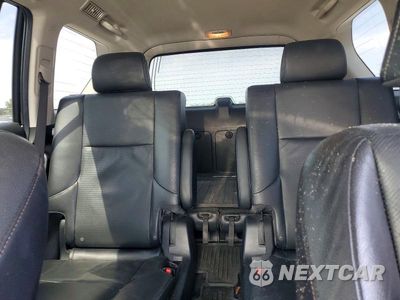 Zdjęcie 10 z 13 samochodu: 2017 LEXUS GX 460 VIN:JTJBM7FX6H5158624 - miniatura