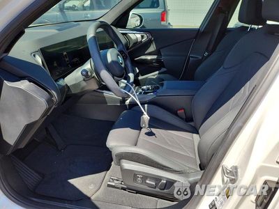 Zdjęcie 7 z 13 samochodu: 2026 BMW X3 30 XDRIVE VIN:5UX53GP09T9279541 - miniatura