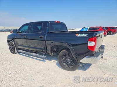 Drugie zdjęcie samochodu z przodu: 2018 TOYOTA TUNDRA CREWMAX SR5 VIN:5TFEY5F1XJX232058 - miniatura