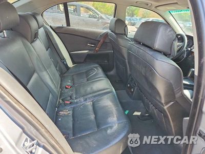 Zdjęcie 10 z 12 samochodu: 2007 BMW 530 XI VIN:WBANF73537CY16680 - miniatura