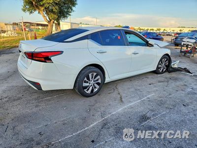 Trzecie zdjęcie samochodu z tyłu: 2020 NISSAN ALTIMA S VIN:1N4BL4BV0LC185661 - miniatura