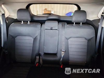 Zdjęcie 10 z 13 samochodu: 2020 FORD EDGE SE VIN:2FMPK3G94LBA87172 - miniatura