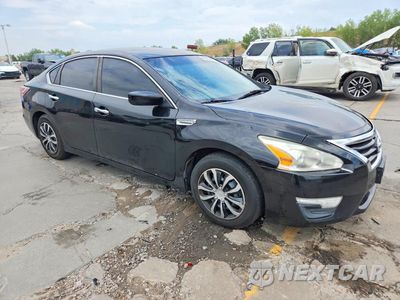 Czwarte zdjęcie samochodu z boku: 2015 NISSAN ALTIMA 2.5 S VIN:1N4AL3AP0FN332045 - miniatura