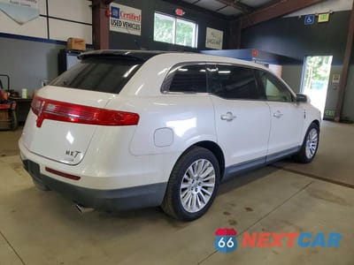 Trzecie zdjęcie samochodu z tyłu: 2012 LINCOLN MKT VIN:2LMHJ5AT4CBL50207 - miniatura