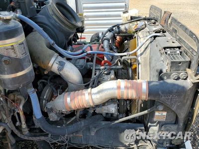 Zdjęcie 10 z 13 samochodu: 2015 PETERBILT 337 VIN:2NP2HM6X5FM256765 - miniatura