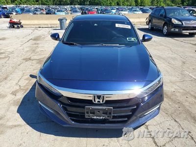 Piąte zdjęcie samochodu w środku: 2018 HONDA ACCORD HYBRID VIN:1HGCV3F13JA004203 - miniatura