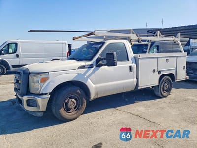 2014 FORD F250 SUPER DUTY 1FDBF2A64EEB13686 - główne zdjęcie licytacji z USA - miniatura