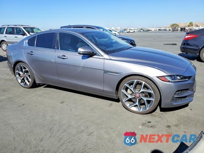 Czwarte zdjęcie samochodu z boku: 2020 JAGUAR XE S VIN:SAJAE4FX6LCP64165 - miniatura
