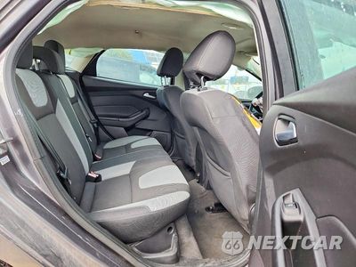 Zdjęcie 10 z 12 samochodu: 2014 FORD FOCUS SE VIN:1FADP3K25EL317054 - miniatura