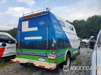 Trzecie zdjęcie samochodu z tyłu: 2016 FORD ECONOLINE E450 SUPER DUTY CUTAWAY VAN VIN:1FDXE4FS3GDC55546 - miniatura