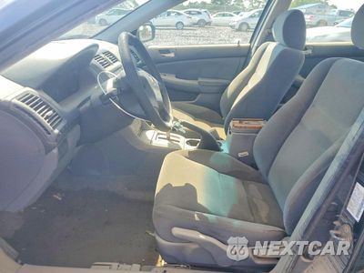 Zdjęcie 7 z 12 samochodu: 2006 HONDA ACCORD LX VIN:1HGCM56476A050567 - miniatura