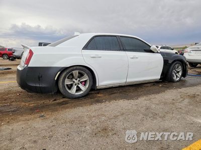 Trzecie zdjęcie samochodu z tyłu: 2019 CHRYSLER 300 S VIN:2C3CCABTXKH580345 - miniatura