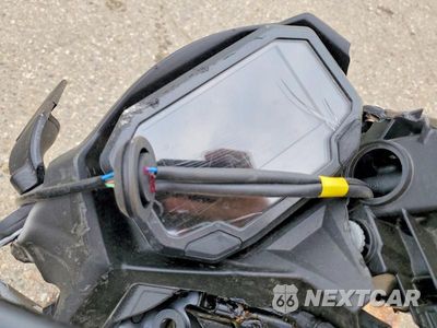 Zdjęcie 7 z 9 samochodu: 2026 KAWASAKI ZX400 S VIN:ML5ZXCS10TDA55150 - miniatura