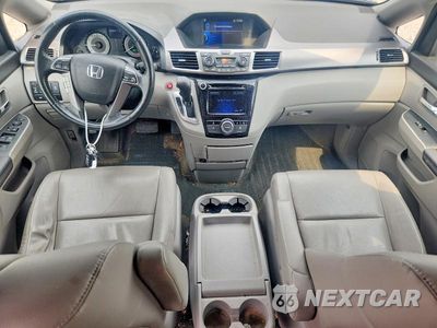 Zdjęcie 8 z 14 samochodu: 2015 HONDA ODYSSEY EXL VIN:5FNRL5H62FB060389 - miniatura