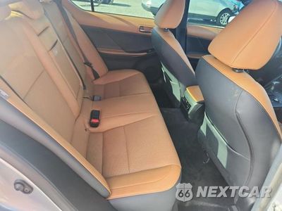 Zdjęcie 10 z 12 samochodu: 2025 LEXUS IS 350 F SPORT DESIGN VIN:JTHBZ1B21S5086748 - miniatura