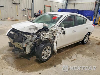 2015 NISSAN VERSA 1.6 SV 3N1CN7APXFL807868 - główne zdjęcie licytacji z USA - miniatura