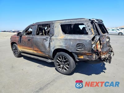 Drugie zdjęcie samochodu z przodu: 2023 GMC YUKON XL K1500 SLT VIN:1GKS2GKD9PR425951 - miniatura