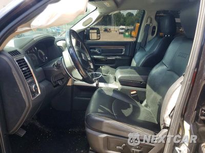 Zdjęcie 7 z 12 samochodu: 2017 RAM 3500 LARAMIE VIN:3C63R3EJ9HG596939 - miniatura