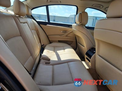 Zdjęcie 10 z 12 samochodu: 2013 BMW 528 XI VIN:WBAXH5C58DD110060 - miniatura