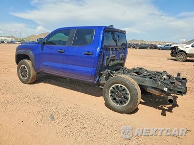 Drugie zdjęcie samochodu z przodu: 2025 TOYOTA TACOMA TRD OFF-ROAD VIN:3TMLB5JNXSM114277 - miniatura