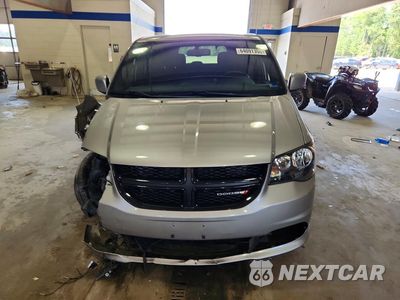 Piąte zdjęcie samochodu w środku: 2016 DODGE GRAND CARAVAN SE VIN:2C4RDGBG6GR400384 - miniatura