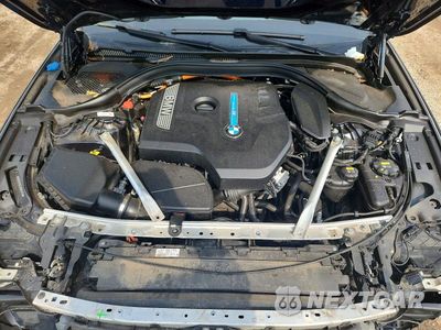 Zdjęcie 11 z 13 samochodu: 2018 BMW 530XE VIN:WBAJB1C52JB084675 - miniatura