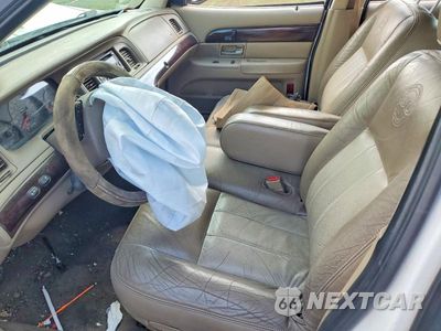 Zdjęcie 7 z 12 samochodu: 2005 MERCURY GRAND MARQUIS LS VIN:2MEFM75W05X671261 - miniatura
