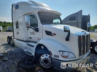 Czwarte zdjęcie samochodu z boku: 2021 PETERBILT 579 SEMI TRUCK VIN:1XPBDP9X5MD747872 - miniatura