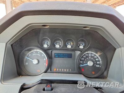 Zdjęcie 9 z 13 samochodu: 2012 FORD F250 SUPER DUTY VIN:1FDBF2A61CEB25081 - miniatura