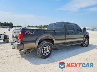 Trzecie zdjęcie samochodu z tyłu: 2016 FORD F350 SUPER DUTY VIN:1FT8W3BT1GEB14130 - miniatura