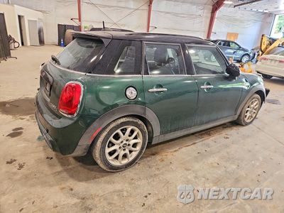 Trzecie zdjęcie samochodu z tyłu: 2016 MINI COOPER S VIN:WMWXU3C5XG2B67069 - miniatura