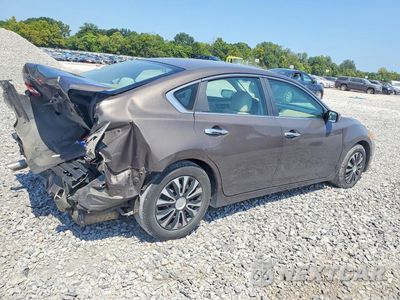Trzecie zdjęcie samochodu z tyłu: 2017 NISSAN ALTIMA 2.5 S VIN:1N4AL3AP4HN317387 - miniatura